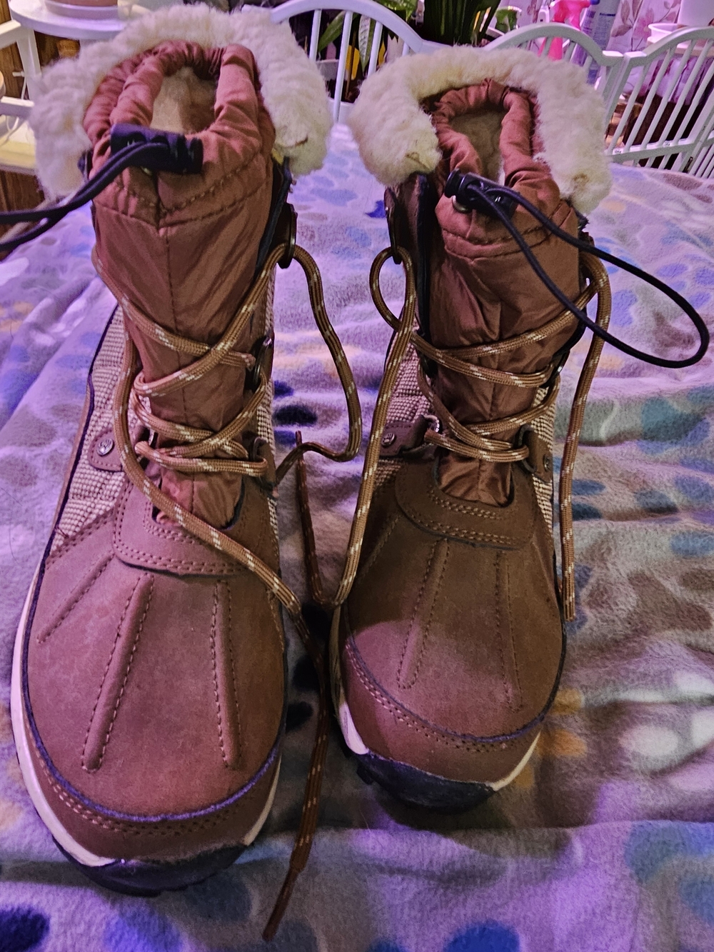 Bearpaw Bethany Waterproof Winter Boots Like New Retail $90